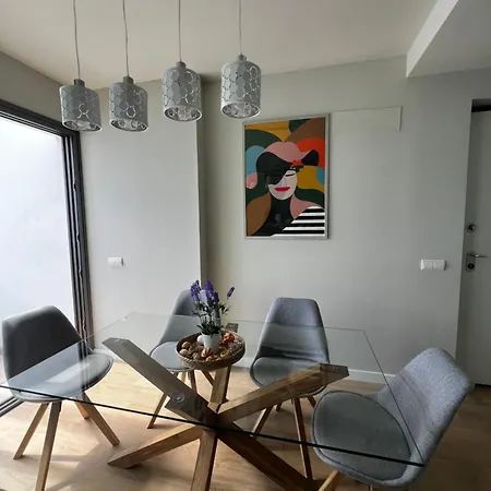 Apartment Vacarly
