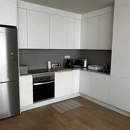 Apartment Vacarly