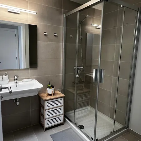 Vacarly Apartment *